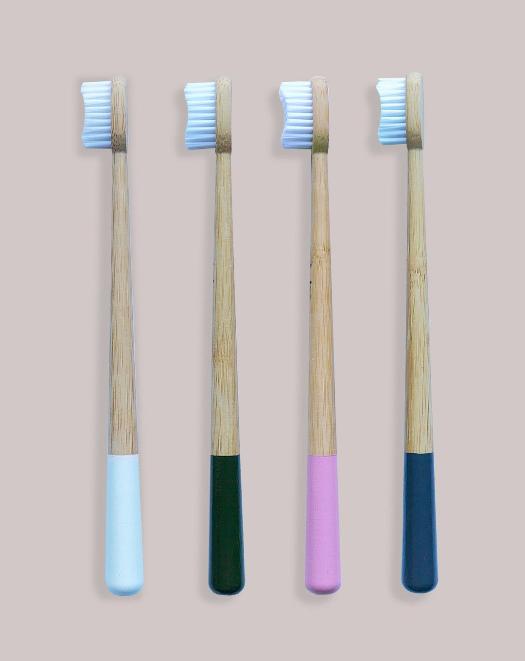 TRUTHBRUSH TOOTHBRUSH Toothbrush, Medium - Cloud White Biodegradable Bamboo Toothbrush | Cloud White | 3133
